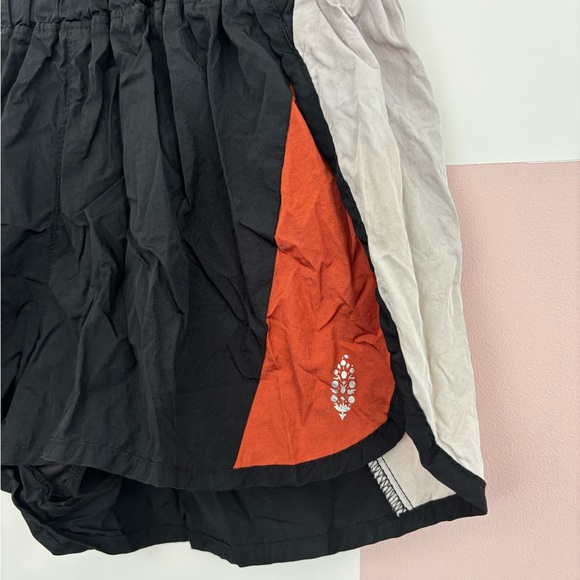 Free People Movement The Way Home shorts - Picture 2 of 3